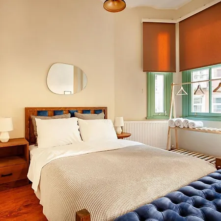 Lola Flats By Oval * Istanbul